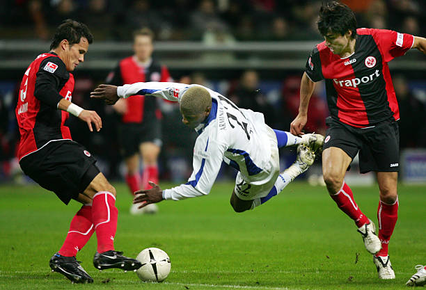 而湖人则收 而湖人则收