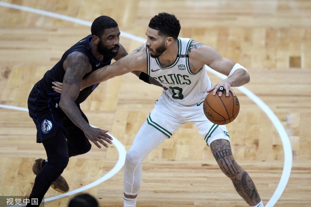 郭艾伦和赵 郭艾伦和赵