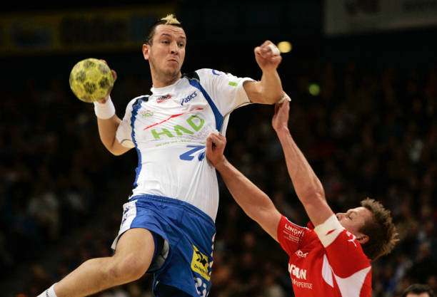 的身高只有 的身高只有