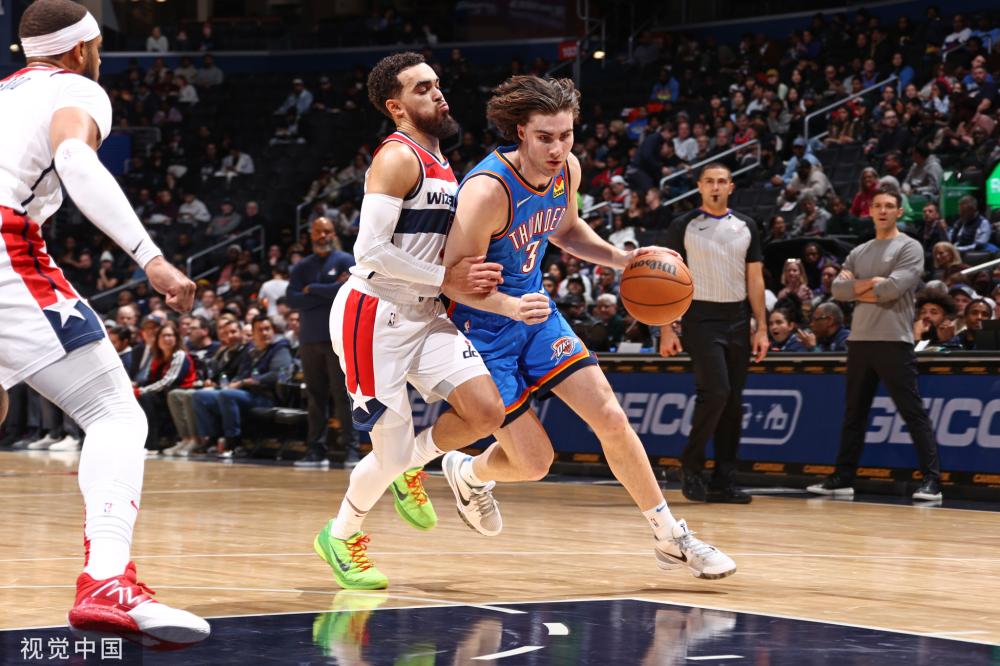 但在比赛中 但在比赛中